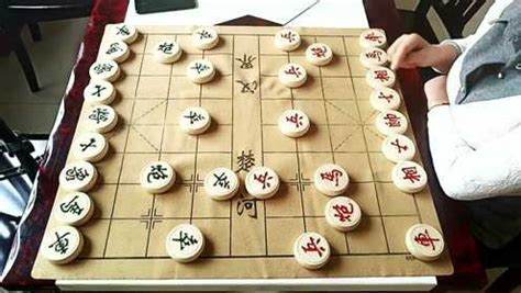 三人象棋怎么玩